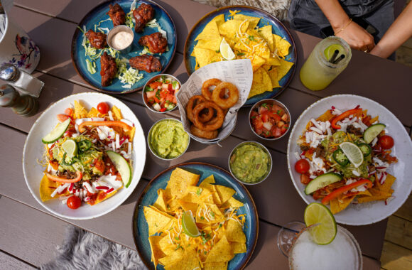 the border online reservation background